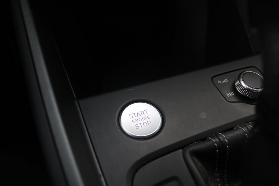 Audi A1 Sportback 40 TFSI 200pk S Line Edition One | Matrix | B&O | ACC | 18''