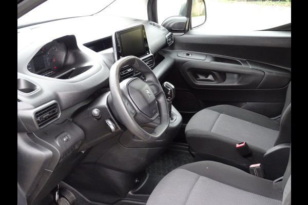 Peugeot Partner 1.5 BlueHDI Premium Euro 6 Peugeot Partner 1.5 BlueHDI Premium Euro 6