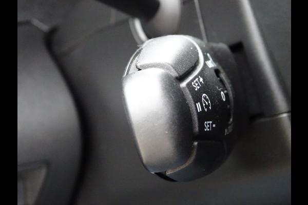 Peugeot Partner 1.5 BlueHDI Premium Euro 6 Peugeot Partner 1.5 BlueHDI Premium Euro 6