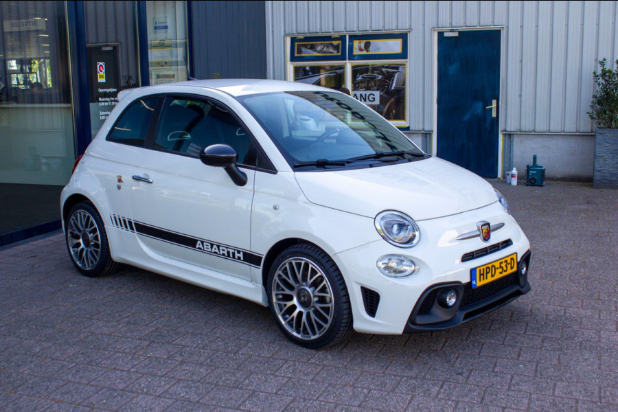 Fiat 500 1.4 T-Jet Abarth 595 70th Anniversary | Prijs rijklaar incl. 12 mnd garantie |17"Lmv Navi Carplay Bluetooth DAB