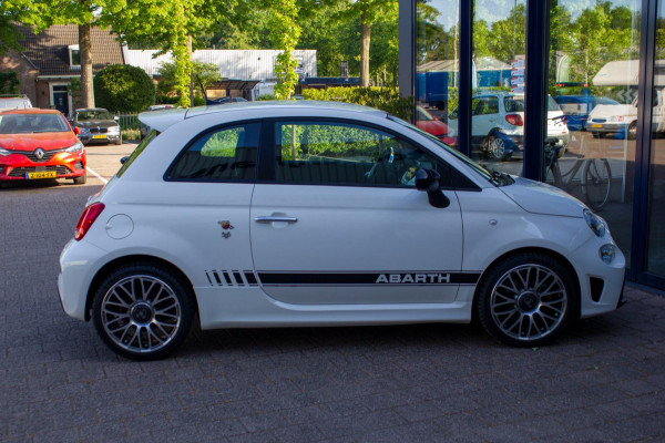 Fiat 500 1.4 T-Jet Abarth 595 70th Anniversary | Prijs rijklaar incl. 12 mnd garantie |17"Lmv Navi Carplay Bluetooth DAB