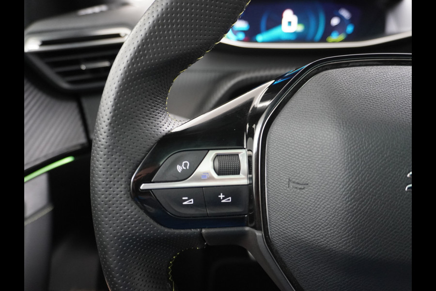 Peugeot e-2008 EV GT Line 50kWh Pano-dak SOH 95% Apple Carplay Android PDC-a+v 360°Camera Navi Ecc Cruise Control Pdc Lmv DAB Privacy Glas Keyless Led Bluetooth € 45.000 nieuw! Peugeot e-2008 EV GT Line 50kWh Pano-dak SOH 95% Apple Carplay Android PDC-a+v 360°Camera Navi Ecc Cruise Control Pdc Lmv DAB Privacy Glas Keyless Led Bluetooth € 45.000 nieuw!