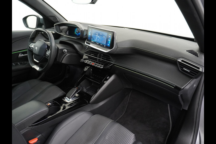 Peugeot e-2008 EV GT Line 50kWh Pano-dak SOH 95% Apple Carplay Android PDC-a+v 360°Camera Navi Ecc Cruise Control Pdc Lmv DAB Privacy Glas Keyless Led Bluetooth € 45.000 nieuw! Peugeot e-2008 EV GT Line 50kWh Pano-dak SOH 95% Apple Carplay Android PDC-a+v 360°Camera Navi Ecc Cruise Control Pdc Lmv DAB Privacy Glas Keyless Led Bluetooth € 45.000 nieuw!