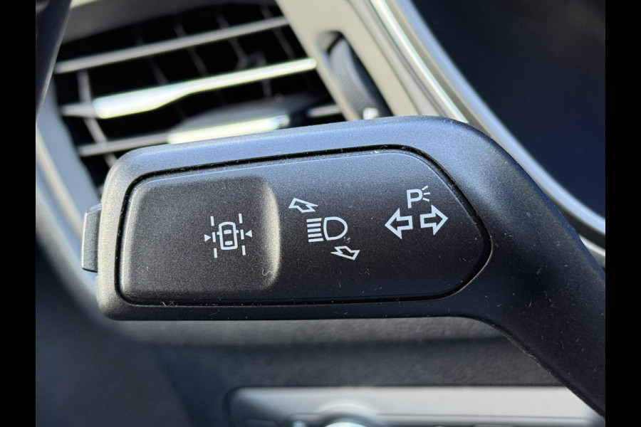 Ford Kuga BWJ 2022 | 2.5 PHEV 225PK Titanium X | CLIMA | NAVI | HALF LEER | CARPLAY | CAMERA | PRIVACY GLASS | PDC