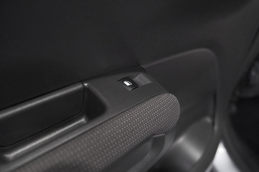 Citroën C3 Aircross PureTech 110 Max | Parkeersensoren | Apple Carplay | Climate Control Citroën C3 Aircross PureTech 110 Max | Parkeersensoren | Apple Carplay | Climate Control