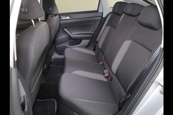 Volkswagen Taigo 1.0 TSI Life 95 pk | Verlengde garantie | Navigatie | Parkeersensoren | Achteruitrijcamera | Stoelverwarming | Keyless |