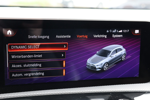 Mercedes-Benz A-Klasse A 180 d AMG pakket | Panorama dak | Burmester | Widescreen | Apple Carplay | Sfeerverlichting | Stoelverwarming | Alcantara | 360 PDC | Volledig onderhouden | Nieuwe Distributieriem
