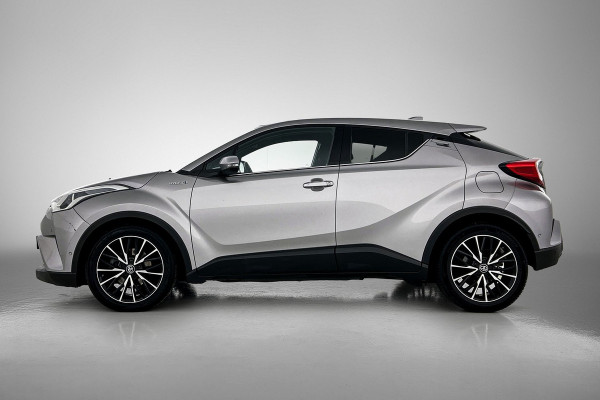 Toyota C-HR 1.8 Hybrid Executive(NL-auto, Goed OndH, Navi, Camera, StoelV, PDC V+A, Parkeerhulp, Cruise Con, Clima Con, Etc) Toyota C-HR 1.8 Hybrid Executive(NL-auto, Goed OndH, Navi, Camera, StoelV, PDC V+A, Parkeerhulp, Cruise Con, Clima Con, Etc)