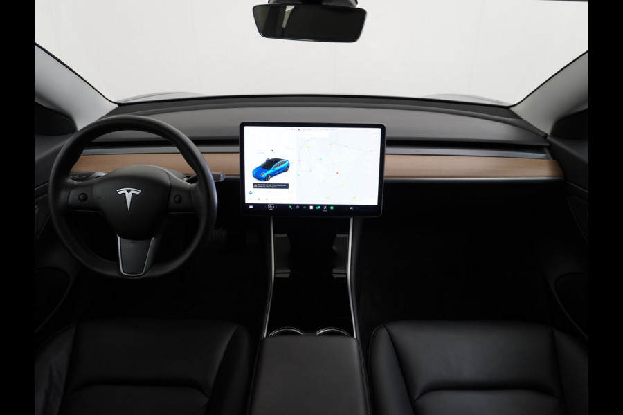Tesla Model 3 RWD SR+ 60kWh 325PK SOH 88% Lmv  AutoPilot Leder PanoDak Adaptive-Cruise Lmv Camera's Elektr.-Stuur+Stoelen+Spiegels+Geheugen+Ea Navi LED Comfortstoelen ACC DAB Voorverwarmen interieur via App Keyless via Telefoonsleutel One-Pedal-Drive Origineel Nederlandse auto tot 11kw laden thuis! 1.584kg licht! accu garantie 160dkm/29-09-2028 Tesla Model 3 RWD SR+ 60kWh 325PK SOH 88% Lmv  AutoPilot Leder PanoDak Adaptive-Cruise Lmv Camera's Elektr.-Stuur+Stoelen+Spiegels+Geheugen+Ea Navi LED Comfortstoelen ACC DAB Voorverwarmen interieur via App Keyless via Telefoonsleutel One-Pedal-Drive Origineel Nederlandse auto tot 11kw laden thuis! 1.584kg licht! accu garantie 160dkm/29-09-2028