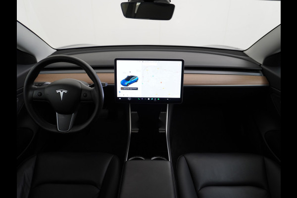Tesla Model 3 RWD SR+ 60kWh 325PK SOH 88% Lmv  AutoPilot Leder PanoDak Adaptive-Cruise Lmv Camera's Elektr.-Stuur+Stoelen+Spiegels+Geheugen+Ea Navi LED Comfortstoelen ACC DAB Voorverwarmen interieur via App Keyless via Telefoonsleutel One-Pedal-Drive Origineel Nederlandse auto tot 11kw laden thuis! 1.584kg licht! accu garantie 160dkm/29-09-2028 Tesla Model 3 RWD SR+ 60kWh 325PK SOH 88% Lmv  AutoPilot Leder PanoDak Adaptive-Cruise Lmv Camera's Elektr.-Stuur+Stoelen+Spiegels+Geheugen+Ea Navi LED Comfortstoelen ACC DAB Voorverwarmen interieur via App Keyless via Telefoonsleutel One-Pedal-Drive Origineel Nederlandse auto tot 11kw laden thuis! 1.584kg licht! accu garantie 160dkm/29-09-2028