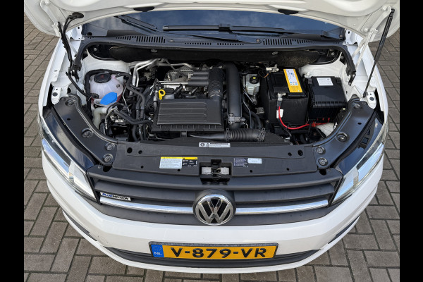 Volkswagen Caddy 1.4 TGI CNG L1H1 EcoFuel Highline Stoelverwarming/CarPlay/trekhaak Volkswagen Caddy 1.4 TGI CNG L1H1 EcoFuel Highline Stoelverwarming/CarPlay/trekhaak
