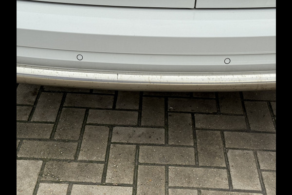 Volkswagen Caddy 1.4 TGI CNG L1H1 EcoFuel Highline Stoelverwarming/CarPlay/trekhaak Volkswagen Caddy 1.4 TGI CNG L1H1 EcoFuel Highline Stoelverwarming/CarPlay/trekhaak
