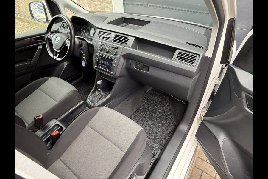 Volkswagen Caddy 1.4 TGI CNG L1H1 EcoFuel Highline Stoelverwarming/CarPlay/trekhaak Volkswagen Caddy 1.4 TGI CNG L1H1 EcoFuel Highline Stoelverwarming/CarPlay/trekhaak