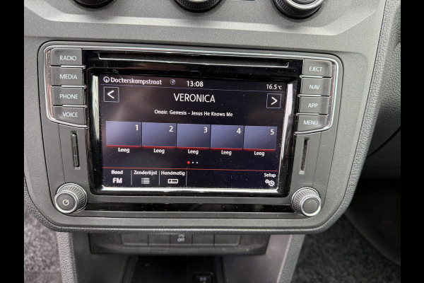 Volkswagen Caddy 1.4 TGI CNG L1H1 EcoFuel Highline Stoelverwarming/CarPlay/trekhaak Volkswagen Caddy 1.4 TGI CNG L1H1 EcoFuel Highline Stoelverwarming/CarPlay/trekhaak