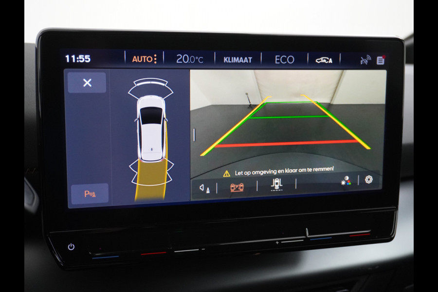 CUPRA Born 204pk 62kWh SOH 94%  Apple Carplay Android Auto Adap.Cruise Navi Ecc Camera ParkAssist Pdc-a+v Business Stuurverwarming Lmv 18" Keyless Privacy Glas Led DAB Origineel Nederlandse Auto € 43.000 nieuw! 3 fase laden 11kwh thuis!