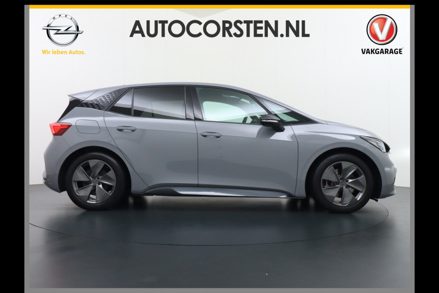 CUPRA Born 204pk 62kWh SOH 94%  Apple Carplay Android Auto Adap.Cruise Navi Ecc Camera ParkAssist Pdc-a+v Business Stuurverwarming Lmv 18" Keyless Privacy Glas Led DAB Origineel Nederlandse Auto € 43.000 nieuw! 3 fase laden 11kwh thuis!