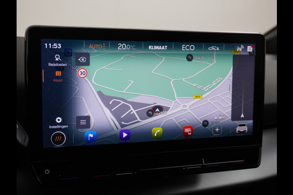 CUPRA Born 204pk 62kWh SOH 94%  Apple Carplay Android Auto Adap.Cruise Navi Ecc Camera ParkAssist Pdc-a+v Business Stuurverwarming Lmv 18" Keyless Privacy Glas Led DAB Origineel Nederlandse Auto € 43.000 nieuw! 3 fase laden 11kwh thuis!