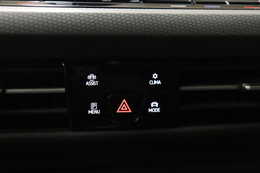 Volkswagen Golf 2.0 TSI GTI 45 JAHRE CLUBSPORT AKRA/PANO/ACC/CAM/CARPLAY/IQ-LIGHT/VOLL Volkswagen Golf 2.0 TSI GTI 45 JAHRE CLUBSPORT AKRA/PANO/ACC/CAM/CARPLAY/IQ-LIGHT/VOLL