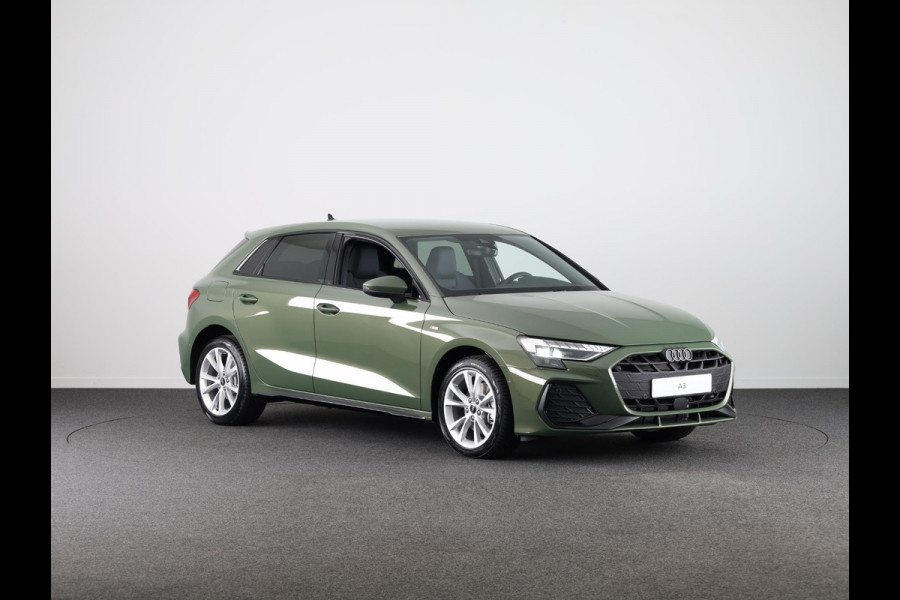 Audi A3 Sportback 40 TFSI e S edition 204pk | Verlengde garantie | Parkeercamera | Adaptieve cruise controle | Optiek pakket zwart Plus | Extra geting glas Audi A3 Sportback 40 TFSI e S edition 204pk | Verlengde garantie | Parkeercamera | Adaptieve cruise controle | Optiek pakket zwart Plus | Extra geting glas