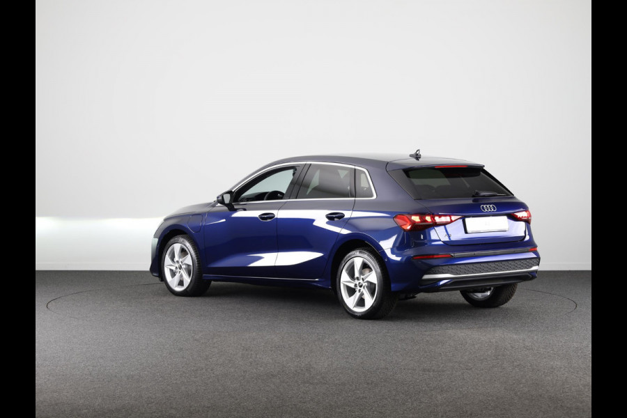 Audi A3 Sportback 40 TFSI e Advanced edition 204pk | Verlengde garantie | Navigatie | Extra getint glas | Verwarmbare voorstoelen
