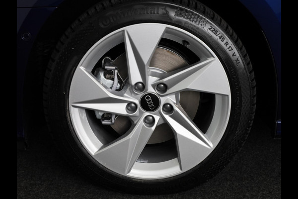 Audi A3 Sportback 40 TFSI e Advanced edition 204pk | Verlengde garantie | Navigatie | Extra getint glas | Verwarmbare voorstoelen