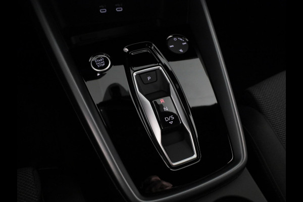 Audi A3 Sportback 40 TFSI e Advanced edition 204pk | Verlengde garantie | Navigatie | Extra getint glas | Verwarmbare voorstoelen