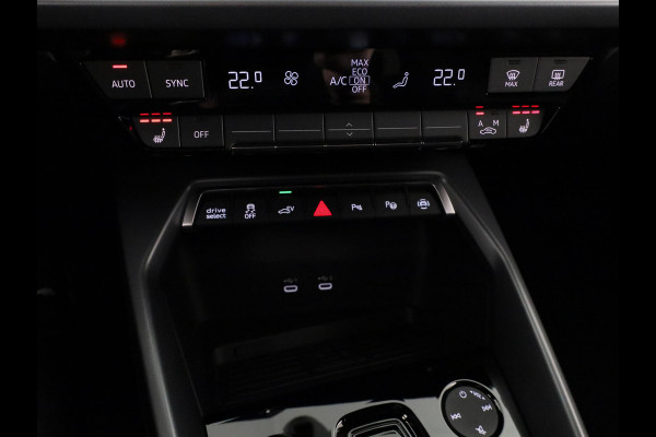 Audi A3 Sportback 40 TFSI e Advanced edition 204pk | Verlengde garantie | Navigatie | Extra getint glas | Verwarmbare voorstoelen