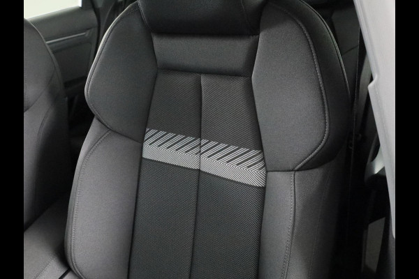 Audi A3 Sportback 40 TFSI e Advanced edition 204pk | Verlengde garantie | Navigatie | Extra getint glas | Verwarmbare voorstoelen