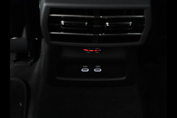 Audi A3 Sportback 40 TFSI e Advanced edition 204pk | Verlengde garantie | Navigatie | Extra getint glas | Verwarmbare voorstoelen