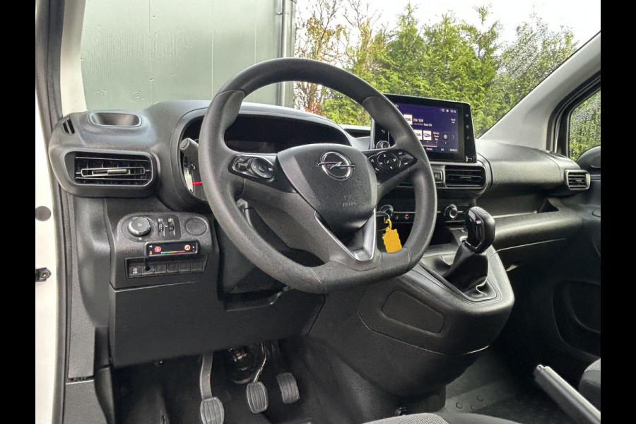 Opel Combo 1.5D 102 PK / L2H1 / 1e EIG. / 89.125 KM !! / INRICHTING / AIRCO / CRUISE / NAVI / APPLE CARPLAY / PDC Opel Combo 1.5D 102 PK / L2H1 / 1e EIG. / 89.125 KM !! / INRICHTING / AIRCO / CRUISE / NAVI / APPLE CARPLAY / PDC