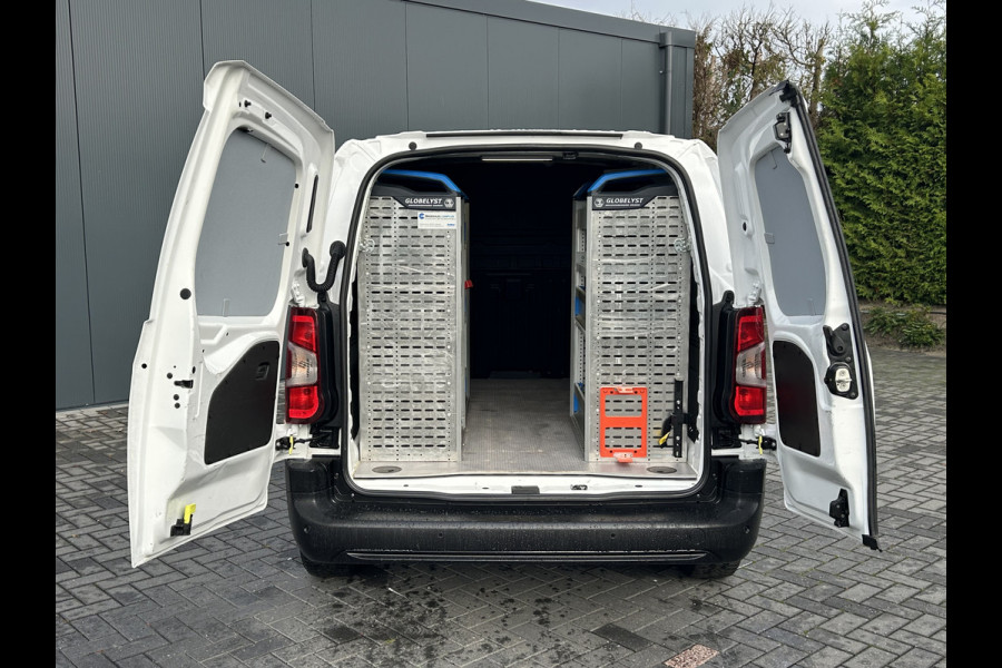 Opel Combo 1.5D 102 PK / L2H1 / 1e EIG. / 89.125 KM !! / INRICHTING / AIRCO / CRUISE / NAVI / APPLE CARPLAY / PDC Opel Combo 1.5D 102 PK / L2H1 / 1e EIG. / 89.125 KM !! / INRICHTING / AIRCO / CRUISE / NAVI / APPLE CARPLAY / PDC