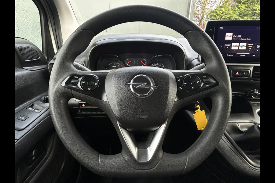 Opel Combo 1.5D 102 PK / L2H1 / 1e EIG. / 89.125 KM !! / INRICHTING / AIRCO / CRUISE / NAVI / APPLE CARPLAY / PDC Opel Combo 1.5D 102 PK / L2H1 / 1e EIG. / 89.125 KM !! / INRICHTING / AIRCO / CRUISE / NAVI / APPLE CARPLAY / PDC