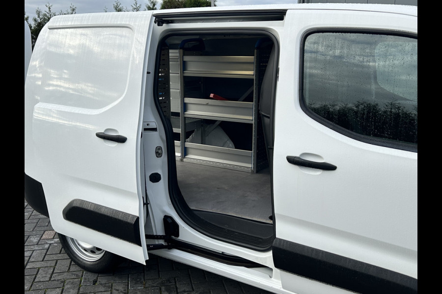 Opel Combo 1.5D 102 PK / L2H1 / 1e EIG. / 89.125 KM !! / INRICHTING / AIRCO / CRUISE / NAVI / APPLE CARPLAY / PDC Opel Combo 1.5D 102 PK / L2H1 / 1e EIG. / 89.125 KM !! / INRICHTING / AIRCO / CRUISE / NAVI / APPLE CARPLAY / PDC