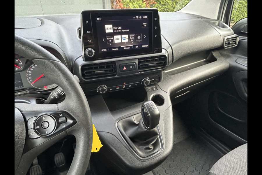 Opel Combo 1.5D 102 PK / L2H1 / 1e EIG. / 89.125 KM !! / INRICHTING / AIRCO / CRUISE / NAVI / APPLE CARPLAY / PDC Opel Combo 1.5D 102 PK / L2H1 / 1e EIG. / 89.125 KM !! / INRICHTING / AIRCO / CRUISE / NAVI / APPLE CARPLAY / PDC
