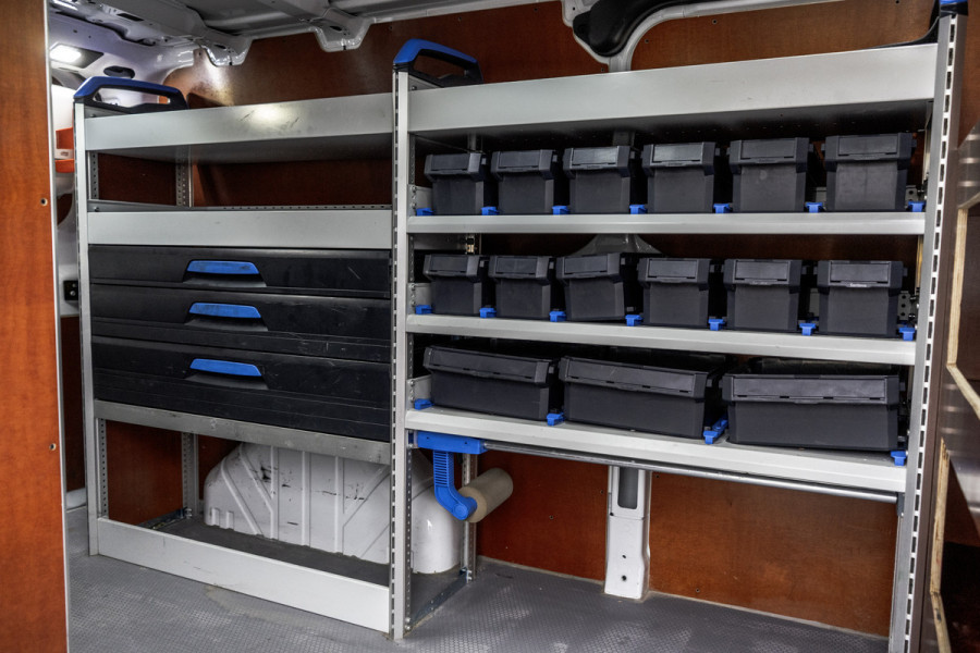 Ford Transit Custom 2.0-TDCI | L2H1 | LED | Inrichting | Omvormer | Cruise | Airco | PDC | Euro 6