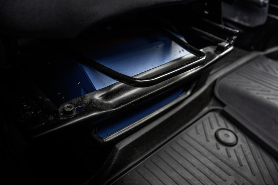 Ford Transit Custom 2.0-TDCI | L2H1 | LED | Inrichting | Omvormer | Cruise | Airco | PDC | Euro 6