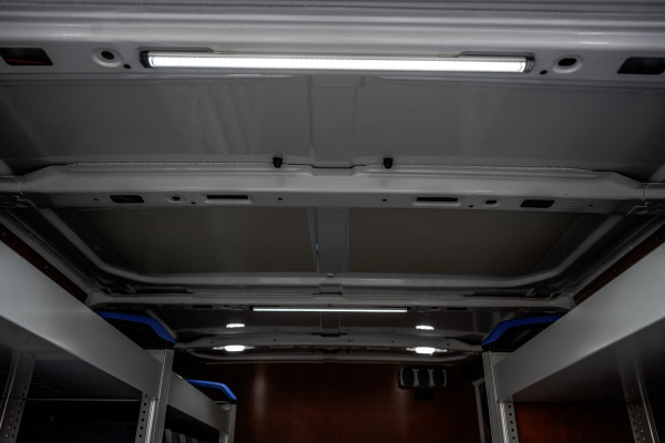 Ford Transit Custom 2.0-TDCI | L2H1 | LED | Inrichting | Omvormer | Cruise | Airco | PDC | Euro 6