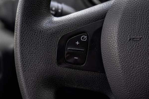 Renault Trafic **dCi 95 T29 L2H1 | 9-Persoons | Navi | LED | Cruise | Airco | Euro 6** Renault Trafic **dCi 95 T29 L2H1 | 9-Persoons | Navi | LED | Cruise | Airco | Euro 6**