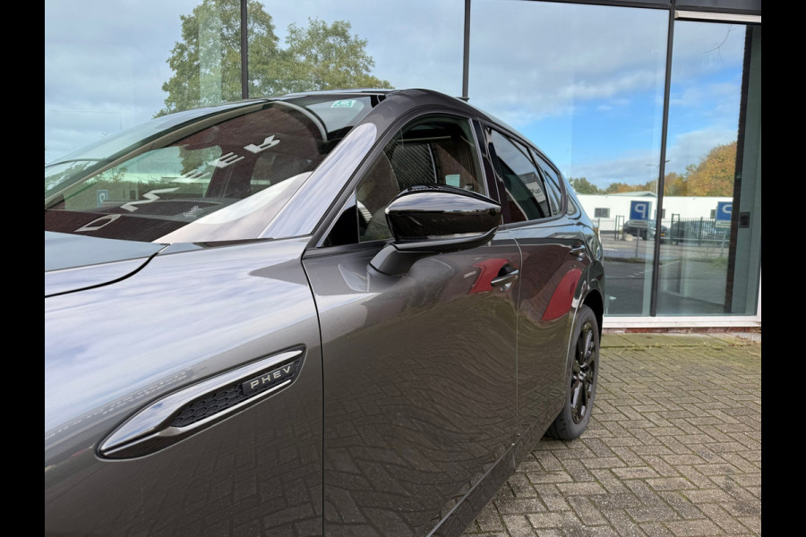 Mazda CX-60 2.5 e-SkyActiv PHEV Homura - Automaat - Pano/schuifdak - Leder - Trekhaak - Navi Mazda CX-60 2.5 e-SkyActiv PHEV Homura - Automaat - Pano/schuifdak - Leder - Trekhaak - Navi