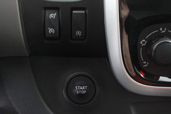 Renault Trafic Passenger 1.6 dCi Grand Authentique Energy incl. BPM/ BTW  L2H1 8 persoons !  Navigatie Airco voor en achter Parkeer sensoren Cruise Control Bumpers in kleur Renault Trafic Passenger 1.6 dCi Grand Authentique Energy incl. BPM/ BTW  L2H1 8 persoons !  Navigatie Airco voor en achter Parkeer sensoren Cruise Control Bumpers in kleur
