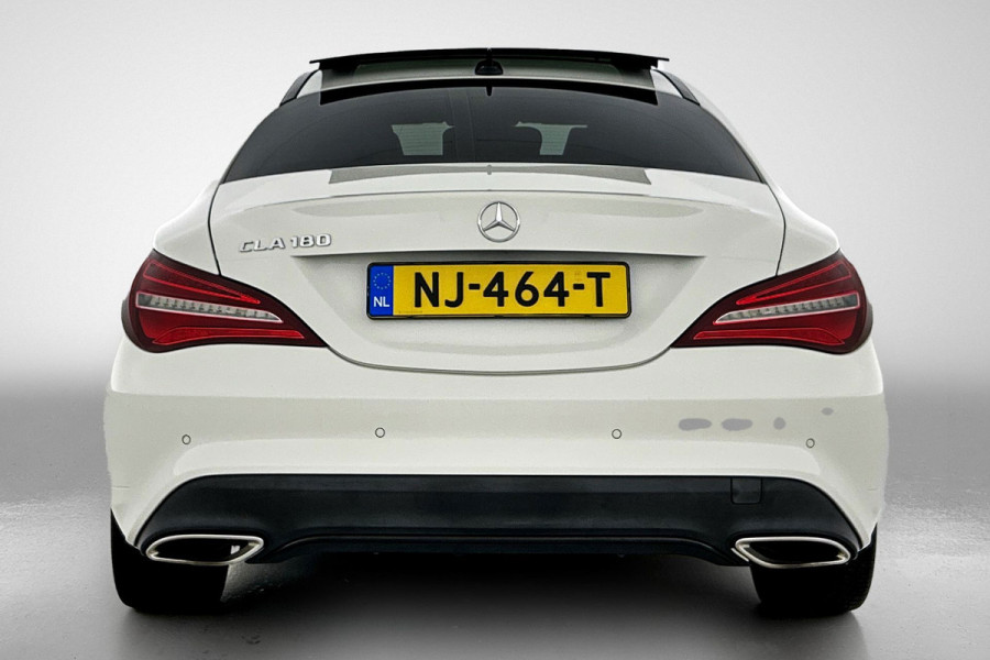 Mercedes-Benz CLA-Klasse 180 Ambition (Goed onderhoud, NL-auto, Panoramadak, Carplay, Navi, PDC V+A, Airco, Etc) Mercedes-Benz CLA-Klasse 180 Ambition (Goed onderhoud, NL-auto, Panoramadak, Carplay, Navi, PDC V+A, Airco, Etc)