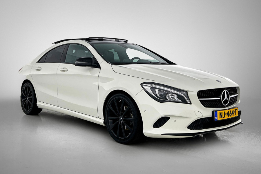 Mercedes-Benz CLA-Klasse 180 Ambition (Goed onderhoud, NL-auto, Panoramadak, Carplay, Navi, PDC V+A, Airco, Etc) Mercedes-Benz CLA-Klasse 180 Ambition (Goed onderhoud, NL-auto, Panoramadak, Carplay, Navi, PDC V+A, Airco, Etc)