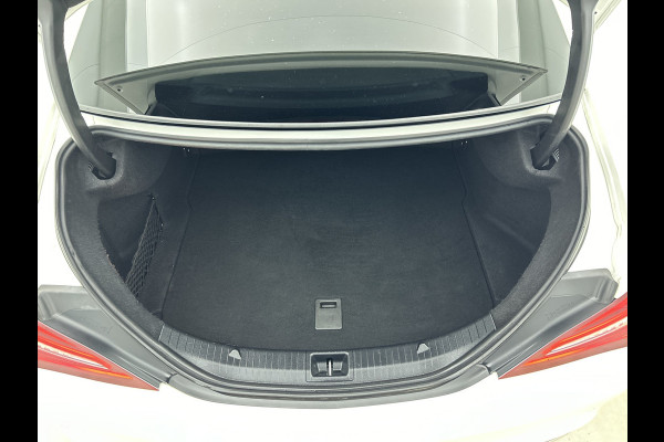 Mercedes-Benz CLA-Klasse 180 Ambition (Goed onderhoud, NL-auto, Panoramadak, Carplay, Navi, PDC V+A, Airco, Etc) Mercedes-Benz CLA-Klasse 180 Ambition (Goed onderhoud, NL-auto, Panoramadak, Carplay, Navi, PDC V+A, Airco, Etc)
