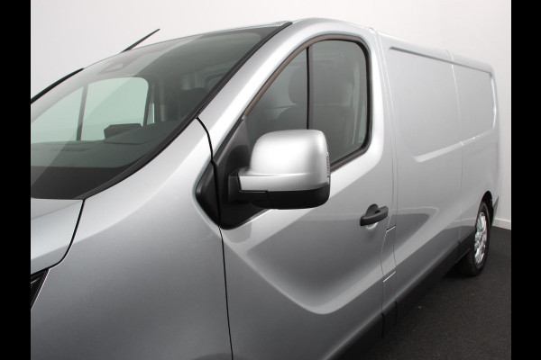 Renault Trafic 2.0 Blue dCi 110 T30 L2H1 Advance Navigatie Airco Lichtmetalen velgen Betimmering Trekhaak Parkeer sensoren Dab Renault Trafic 2.0 Blue dCi 110 T30 L2H1 Advance Navigatie Airco Lichtmetalen velgen Betimmering Trekhaak Parkeer sensoren Dab
