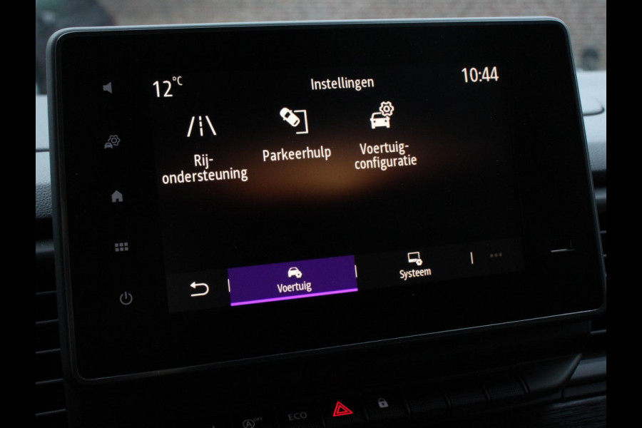 Renault Trafic 2.0 Blue dCi 110 T30 L2H1 Advance Navigatie Airco Lichtmetalen velgen Betimmering Trekhaak Parkeer sensoren Dab Renault Trafic 2.0 Blue dCi 110 T30 L2H1 Advance Navigatie Airco Lichtmetalen velgen Betimmering Trekhaak Parkeer sensoren Dab