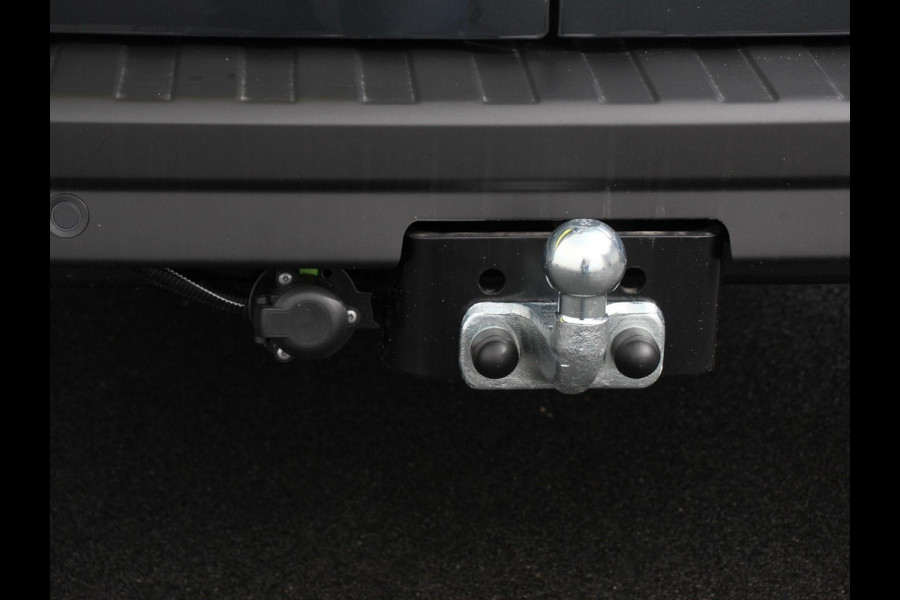 Renault Trafic 2.0 Blue dCi 110 T30 L2H1 Advance Navigatie bluetooth DAB Camera Airco Trekhaak Houten bekleding Lichtmetalen velgen