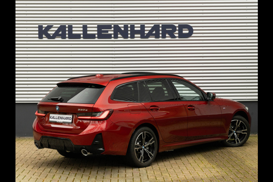 BMW 3 Serie Touring 330e M-Sport - Pano - Trekhaak - LCI 2 - ACC - Hifi BMW 3 Serie Touring 330e M-Sport - Pano - Trekhaak - LCI 2 - ACC - Hifi