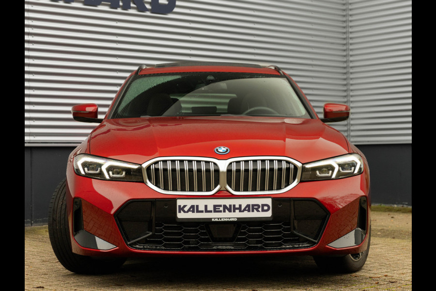 BMW 3 Serie Touring 330e M-Sport - Pano - Trekhaak - LCI 2 - ACC - Hifi BMW 3 Serie Touring 330e M-Sport - Pano - Trekhaak - LCI 2 - ACC - Hifi