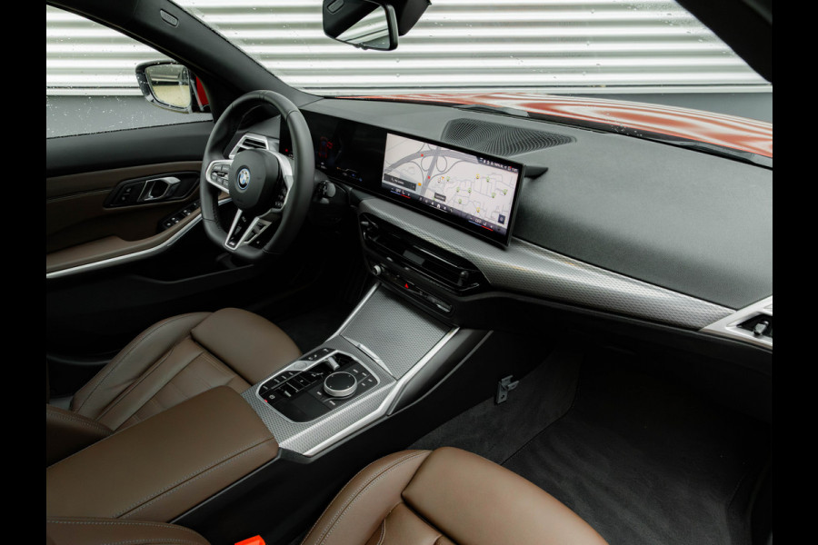 BMW 3 Serie Touring 330e M-Sport - Pano - Trekhaak - LCI 2 - ACC - Hifi BMW 3 Serie Touring 330e M-Sport - Pano - Trekhaak - LCI 2 - ACC - Hifi