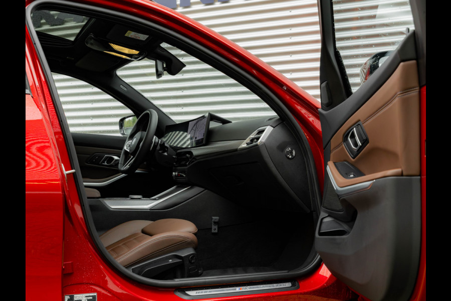 BMW 3 Serie Touring 330e M-Sport - Pano - Trekhaak - LCI 2 - ACC - Hifi BMW 3 Serie Touring 330e M-Sport - Pano - Trekhaak - LCI 2 - ACC - Hifi